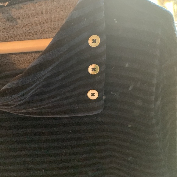 T by Talbots cowl neck sweater. - Picture 4 of 5